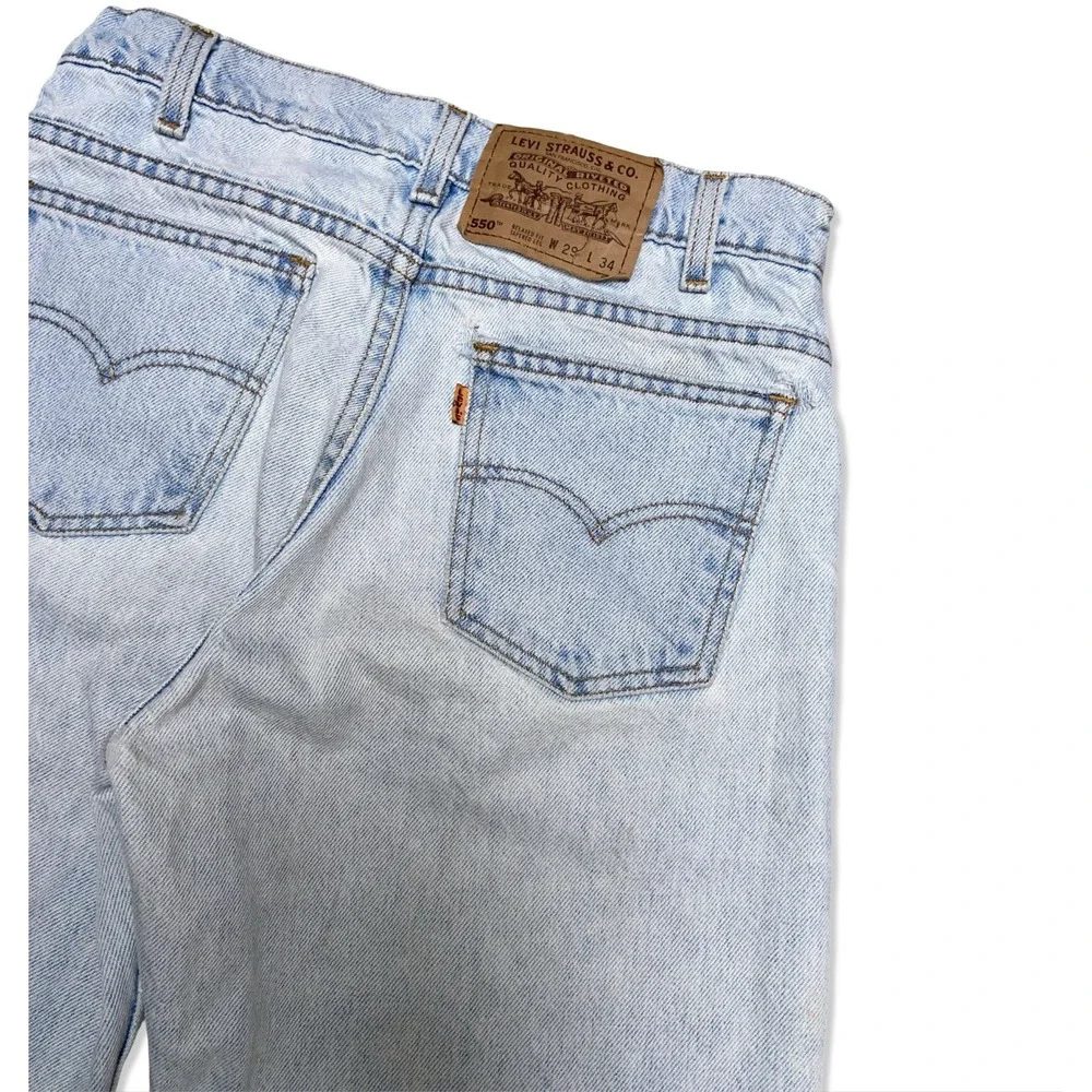 Vintage Levi's 550 Orange Tab Jeans 29x34 Light Blue Relaxed Tapered